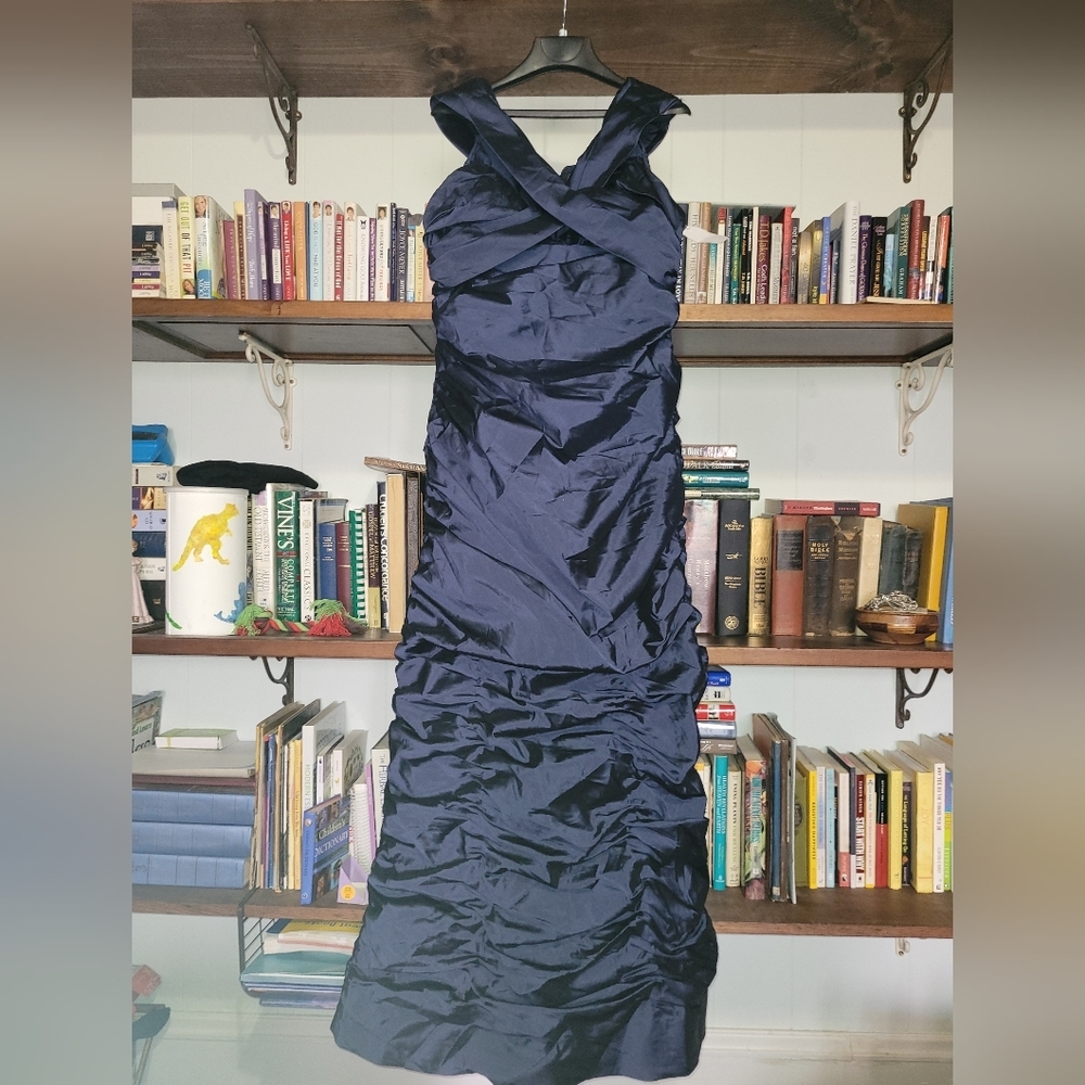 Adrianna Papell Navy Ruched Sleeveless Evening Gown